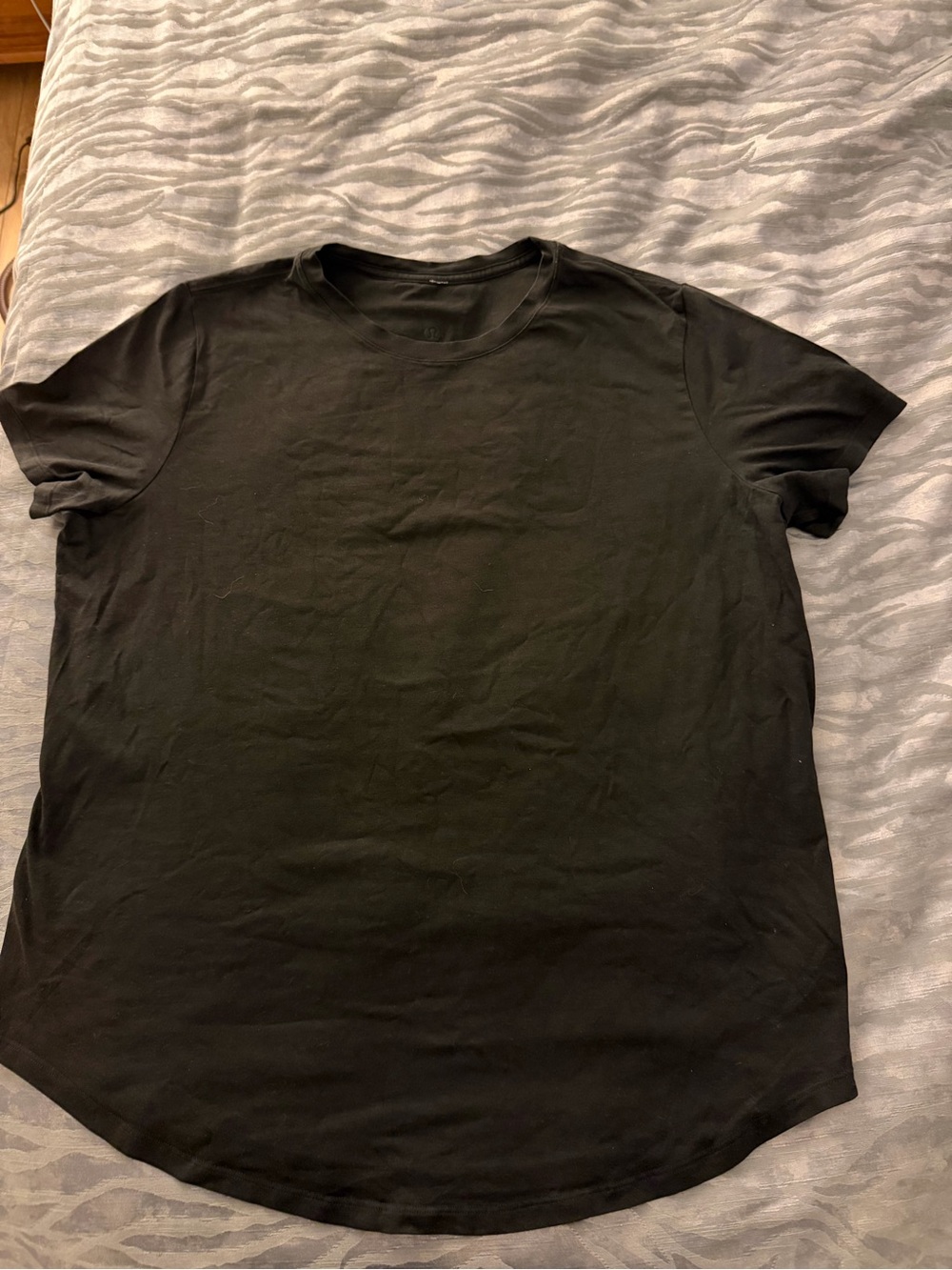 Lululemon Black Crew Tee. Sz Estimated 14